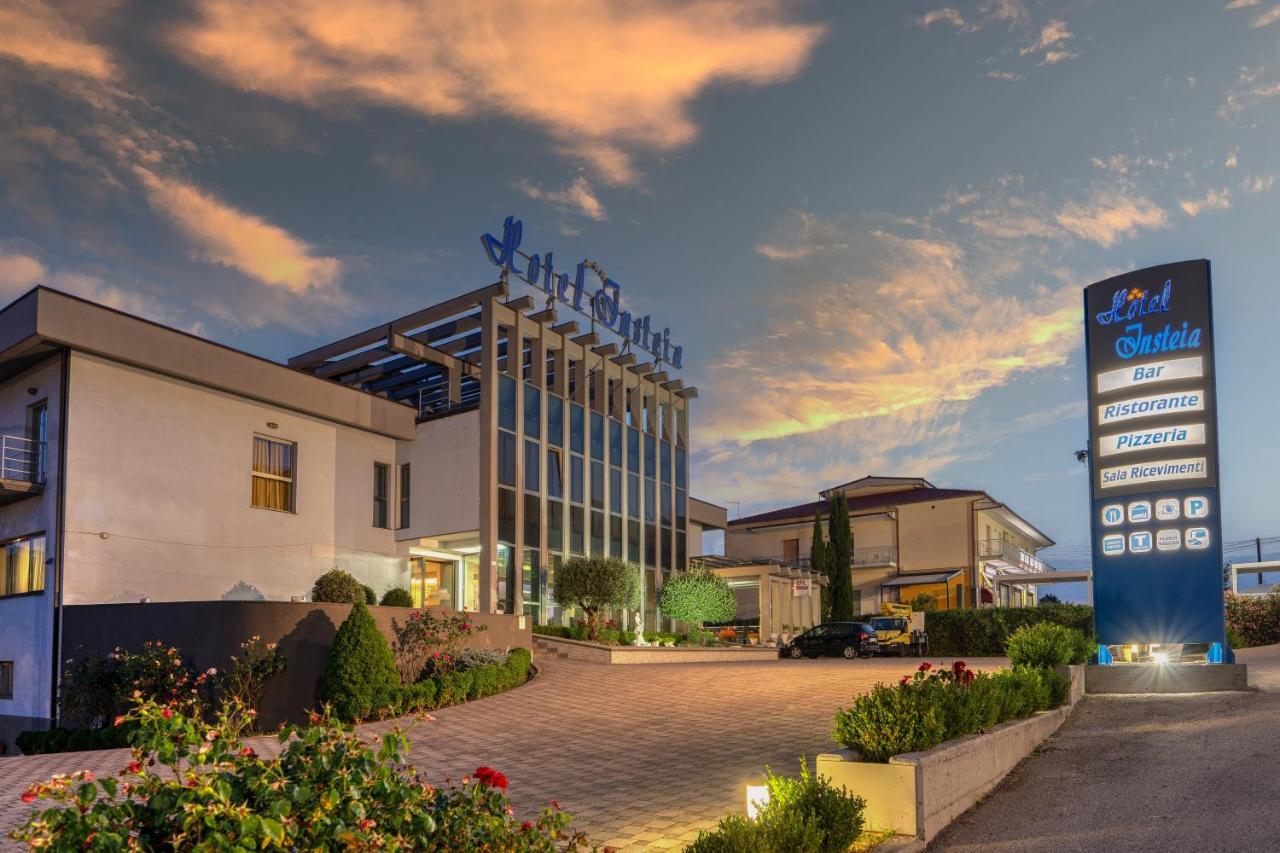 Hotel Insteia Polla Eksteriør billede